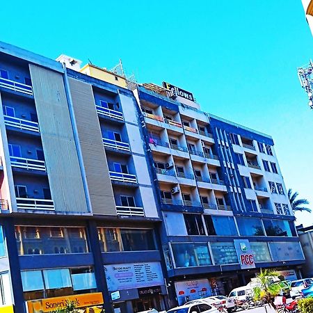 Comfortable Rental Apartments In Bahria Town ราวัลปินดี ภายนอก รูปภาพ